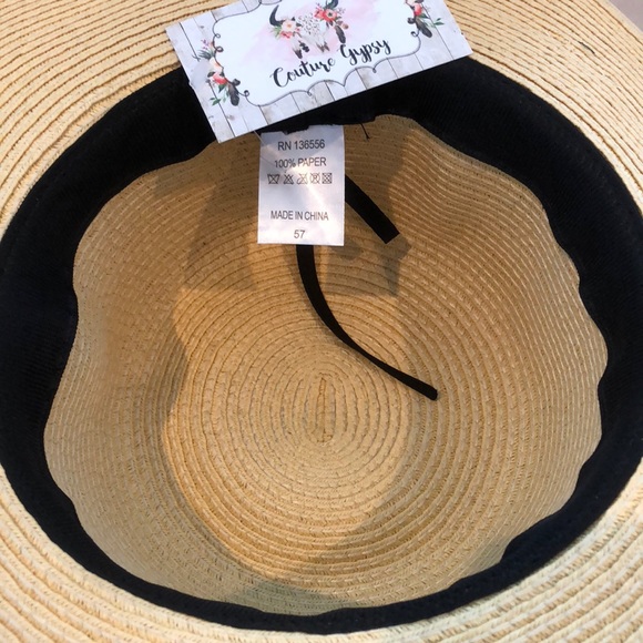 “Out of Office” Floppy Beach Hat. - Picture 5 of 6